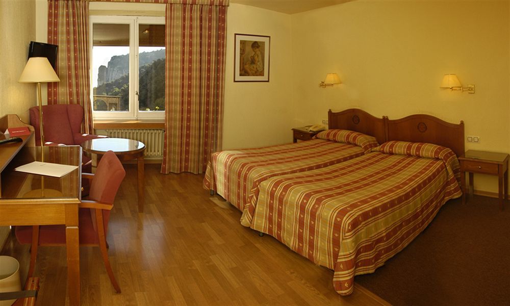 Hotel Abad Cisneros バルセロナ エクステリア 写真